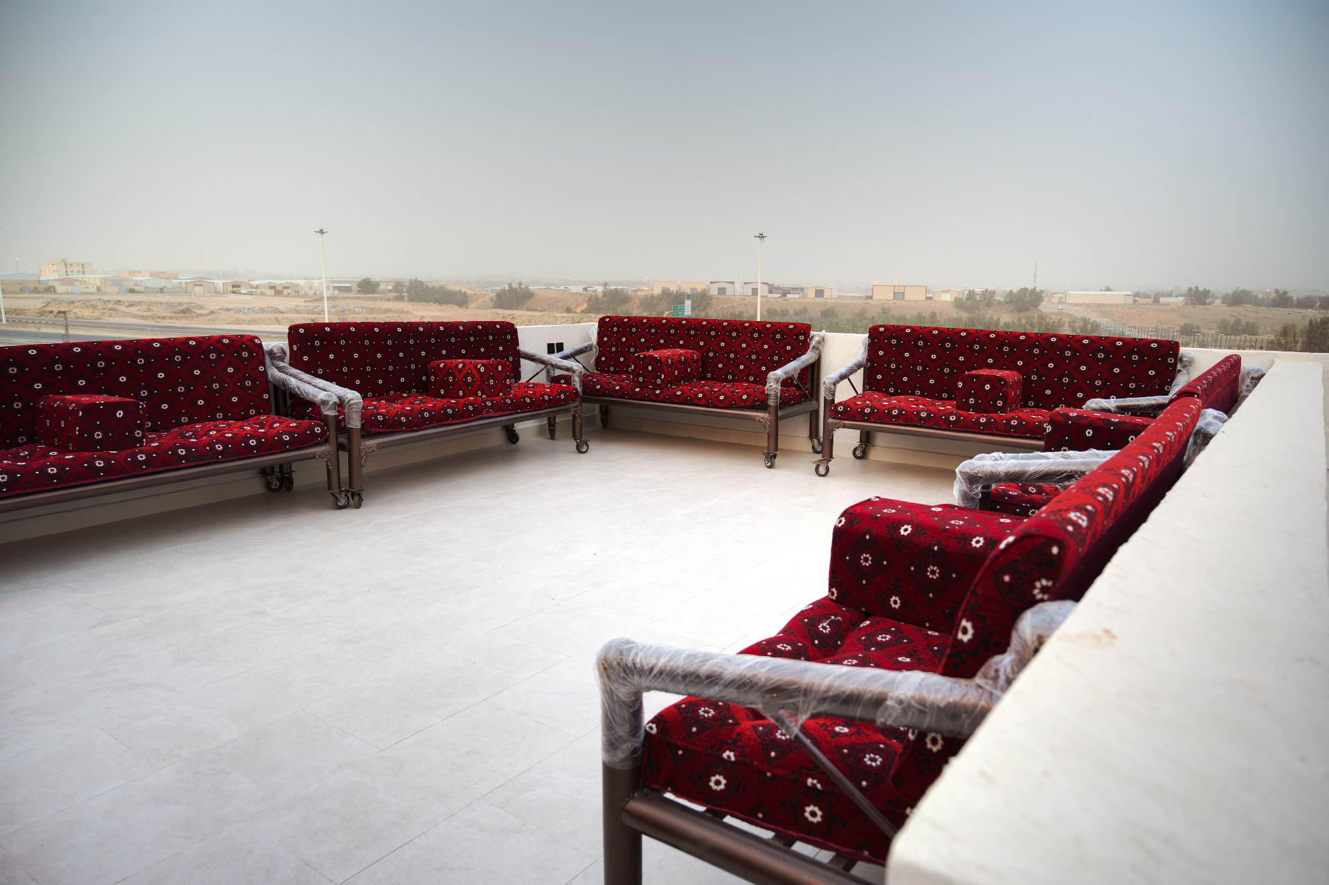 دكة مطلة خارجية